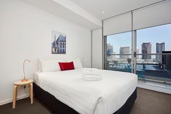 Melbourne Holiday Apartments At McCrae Docklands - Accommodation Tasmania 36