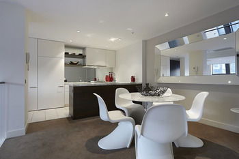 Gem Apartments - Accommodation Tasmania 39