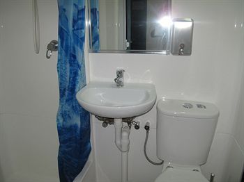 The Village Bondi Beach - Hostel - Accommodation Tasmania 2