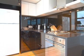 Apartments Melbourne Domain - CBD - Accommodation Tasmania 2
