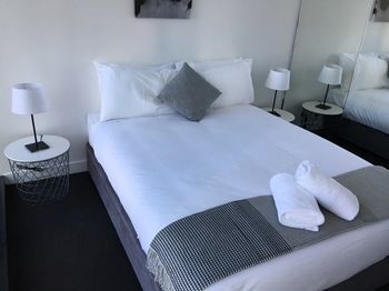 Apartments Melbourne Domain - Docklands - Accommodation Tasmania 59