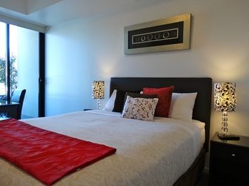 Flinders Wharf Apartments - Accommodation Tasmania 15