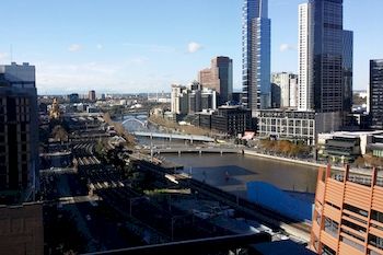 Aura On Flinders Serviced Apartments - Accommodation Tasmania 13