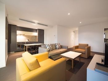 Oaks WRAP On Southbank - Accommodation Tasmania 18