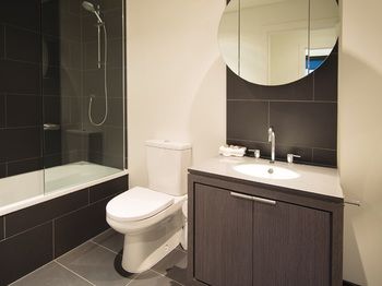 Oaks WRAP On Southbank - Accommodation Tasmania 27