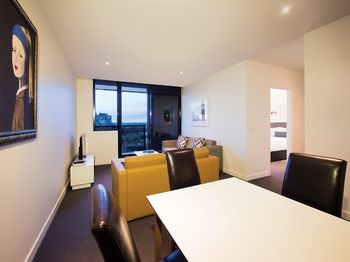 Oaks WRAP On Southbank - Accommodation Tasmania 31
