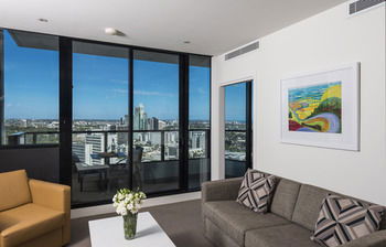 Oaks WRAP On Southbank - Accommodation Tasmania 33