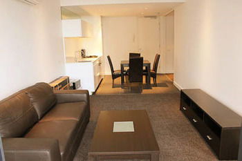 Guilfoyle Apartments - Accommodation Tasmania 12