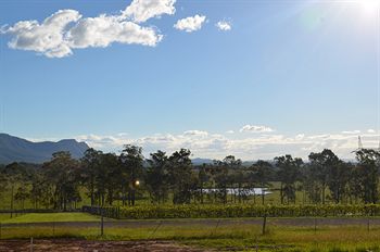 H Boutique Hotel - Accommodation Tasmania 9