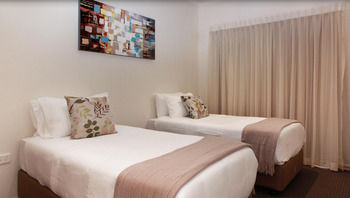 H Boutique Hotel - Accommodation Tasmania 15