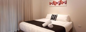 H Boutique Hotel - Accommodation Tasmania 17