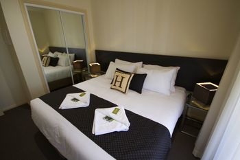 H Boutique Hotel - Accommodation Tasmania 44