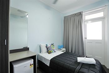 The Lakes Hotel - Accommodation Tasmania 2