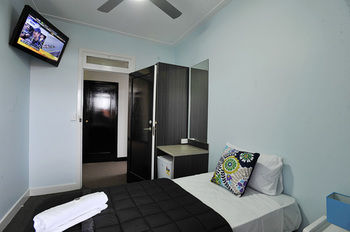 The Lakes Hotel - Accommodation Tasmania 11