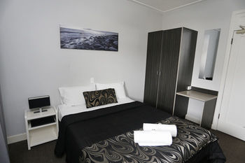 The Lakes Hotel - Accommodation Tasmania 32