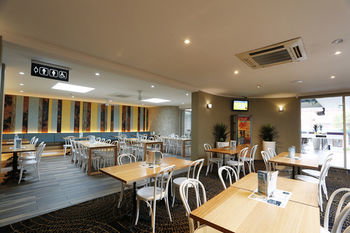 The Lakes Hotel - Accommodation Tasmania 33