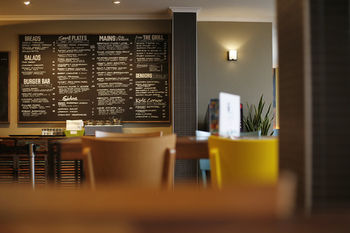 The Lakes Hotel - Accommodation Tasmania 44