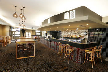 The Lakes Hotel - Accommodation Tasmania 48