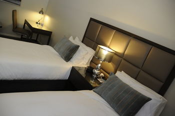 Riverside Oaks Golf Resort - Accommodation Tasmania 15