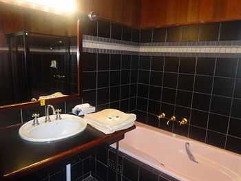 Casuarina Estate - Accommodation Tasmania 1