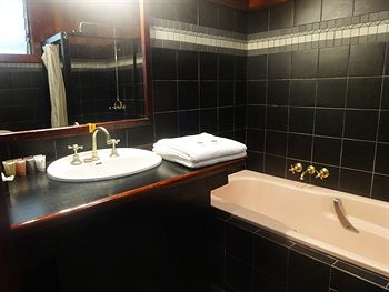 Casuarina Estate - Accommodation Tasmania 3