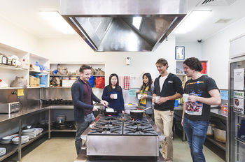 King St Backpackers - Hostel - Accommodation Tasmania 8