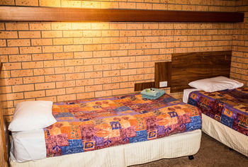 Tumut Valley Motel - Accommodation Tasmania 24