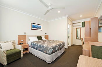 Colonial Terrace Motor Inn - Accommodation Tasmania 21