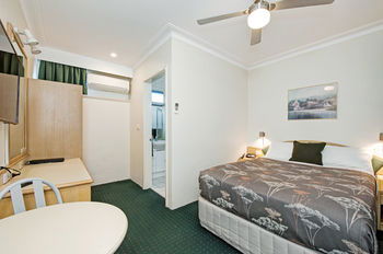 Colonial Terrace Motor Inn - Accommodation Tasmania 25