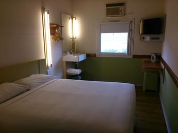 Ibis Budget Fawkner - Accommodation Tasmania 3