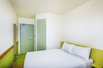 Ibis Budget Fawkner - Accommodation Tasmania 29