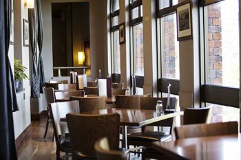 Pymble Hotel - Accommodation Tasmania 9