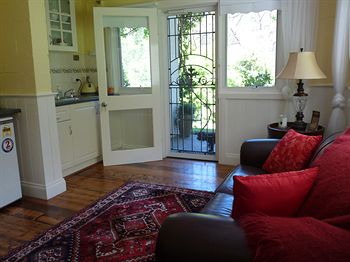 Brentwood Accommodation - Accommodation Tasmania 3