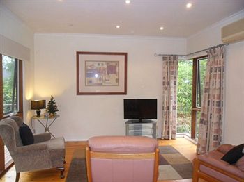 Australian Home Away @ Wonga Park Brushy Creek - Accommodation Tasmania 7