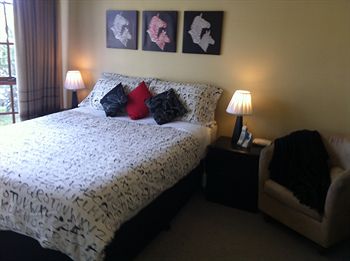 Australian Home Away @ Doncaster Elgar - Accommodation Tasmania 4