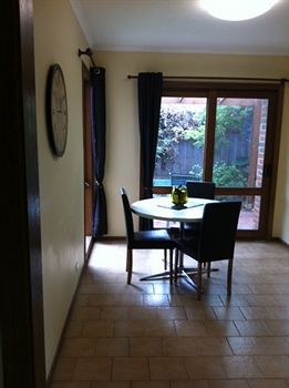 Australian Home Away @ Doncaster Elgar - Accommodation Tasmania 6