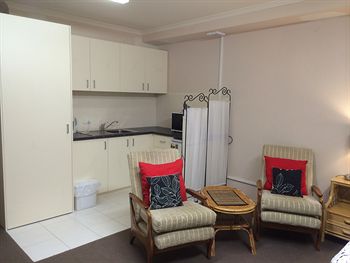 Box Hill Studios At Canterbury Gardens - Accommodation Tasmania 19
