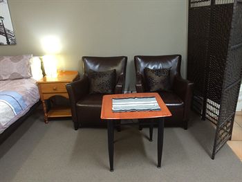 Box Hill Studios At Canterbury Gardens - Accommodation Tasmania 21