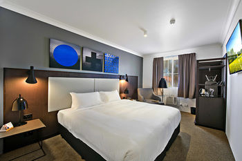 Quality Hotel CKS Sydney Airport - Accommodation Tasmania 1