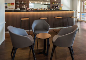 Quality Hotel CKS Sydney Airport - Accommodation Tasmania 3