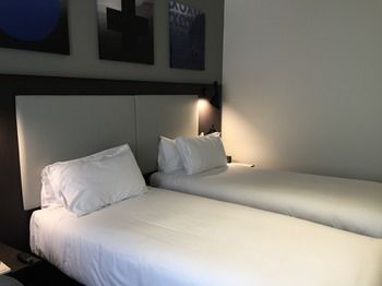 Quality Hotel CKS Sydney Airport - Accommodation Tasmania 14