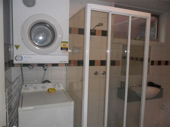 Australian Home Away @ Box Hill 21 - Accommodation Tasmania 10