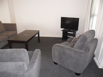 Australian Home Away @ Box Hill 32 - Accommodation Tasmania 12
