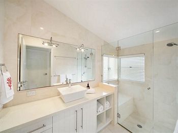 43 Cooran Court - Accommodation Tasmania 1