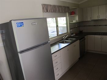 BIG4 Koala Shores Port Stephens Holiday Park - Accommodation Tasmania 4