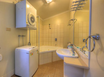 BIG4 Koala Shores Port Stephens Holiday Park - Accommodation Tasmania 7