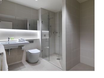 Wyndham Hotel Melbourne - Accommodation Tasmania 6