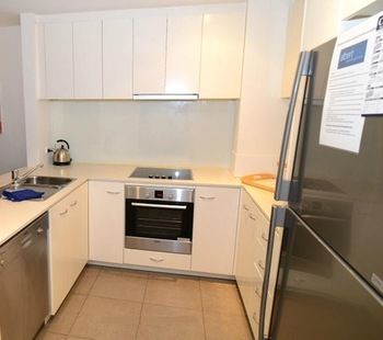 Albert Road Serviced Apartments - Accommodation Tasmania 12