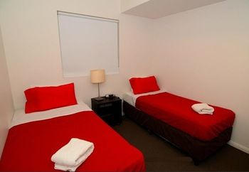 Albert Road Serviced Apartments - Accommodation Tasmania 17
