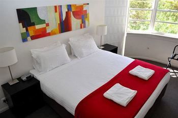 Albert Road Serviced Apartments - Accommodation Tasmania 19